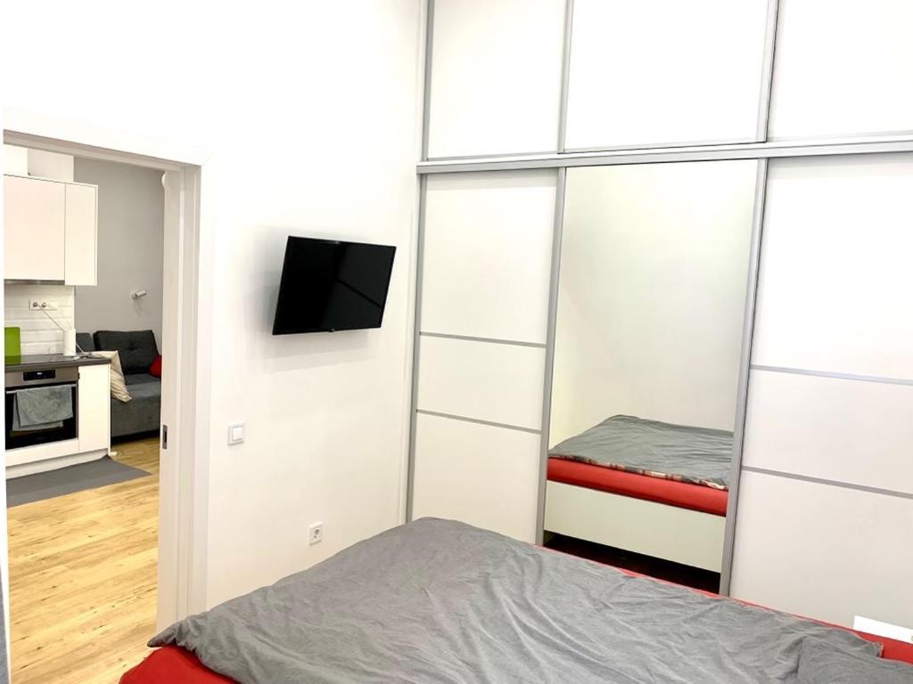 Colton Budapest Paulay Apartments Luaran gambar