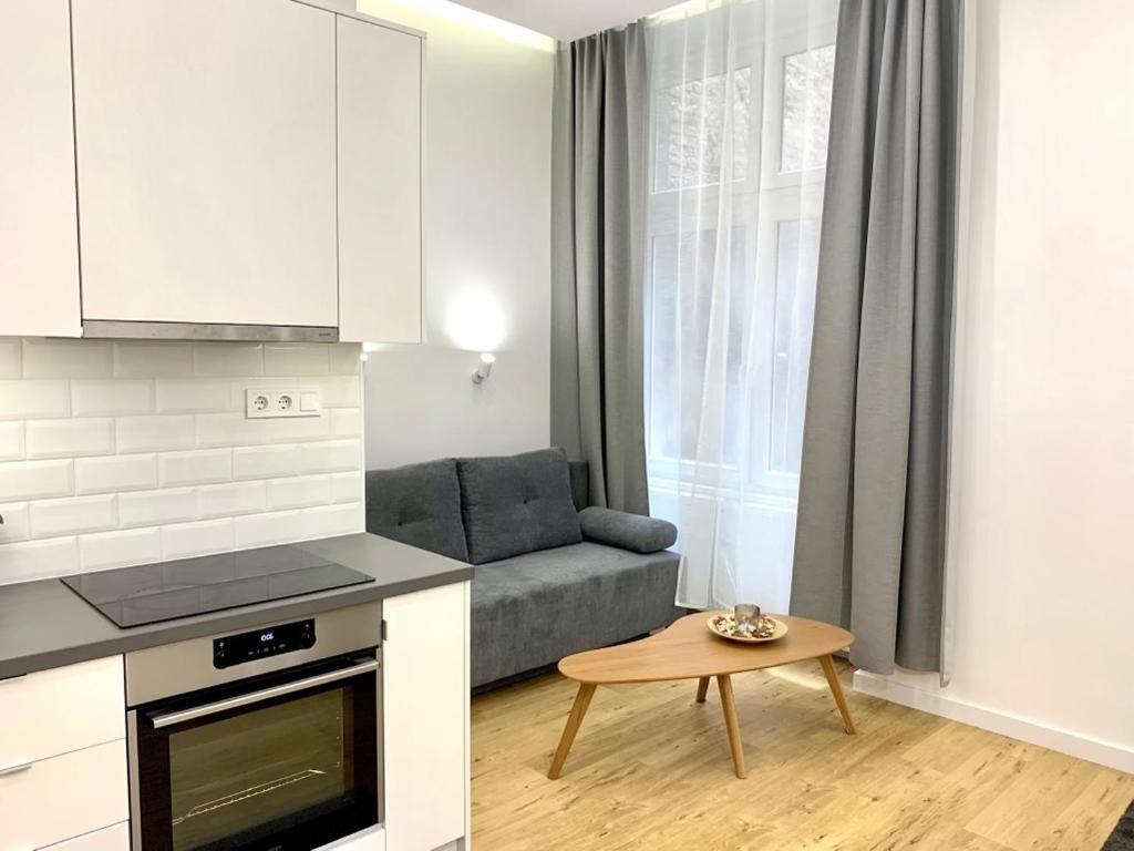 Colton Budapest Paulay Apartments Luaran gambar