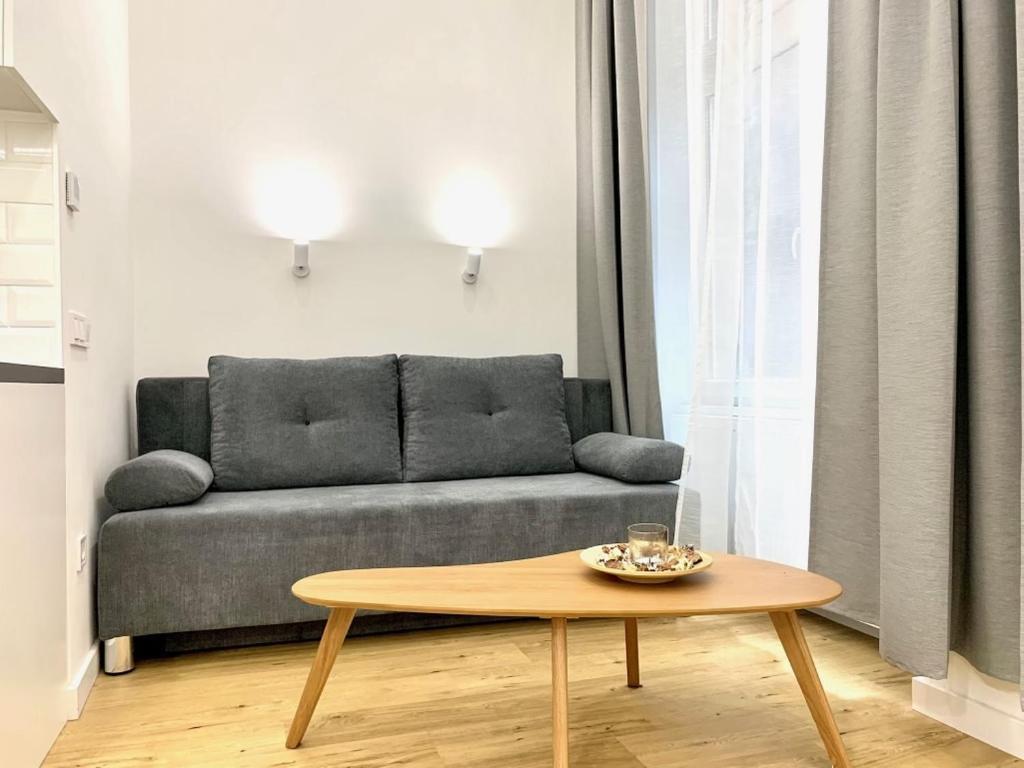 Colton Budapest Paulay Apartments Luaran gambar