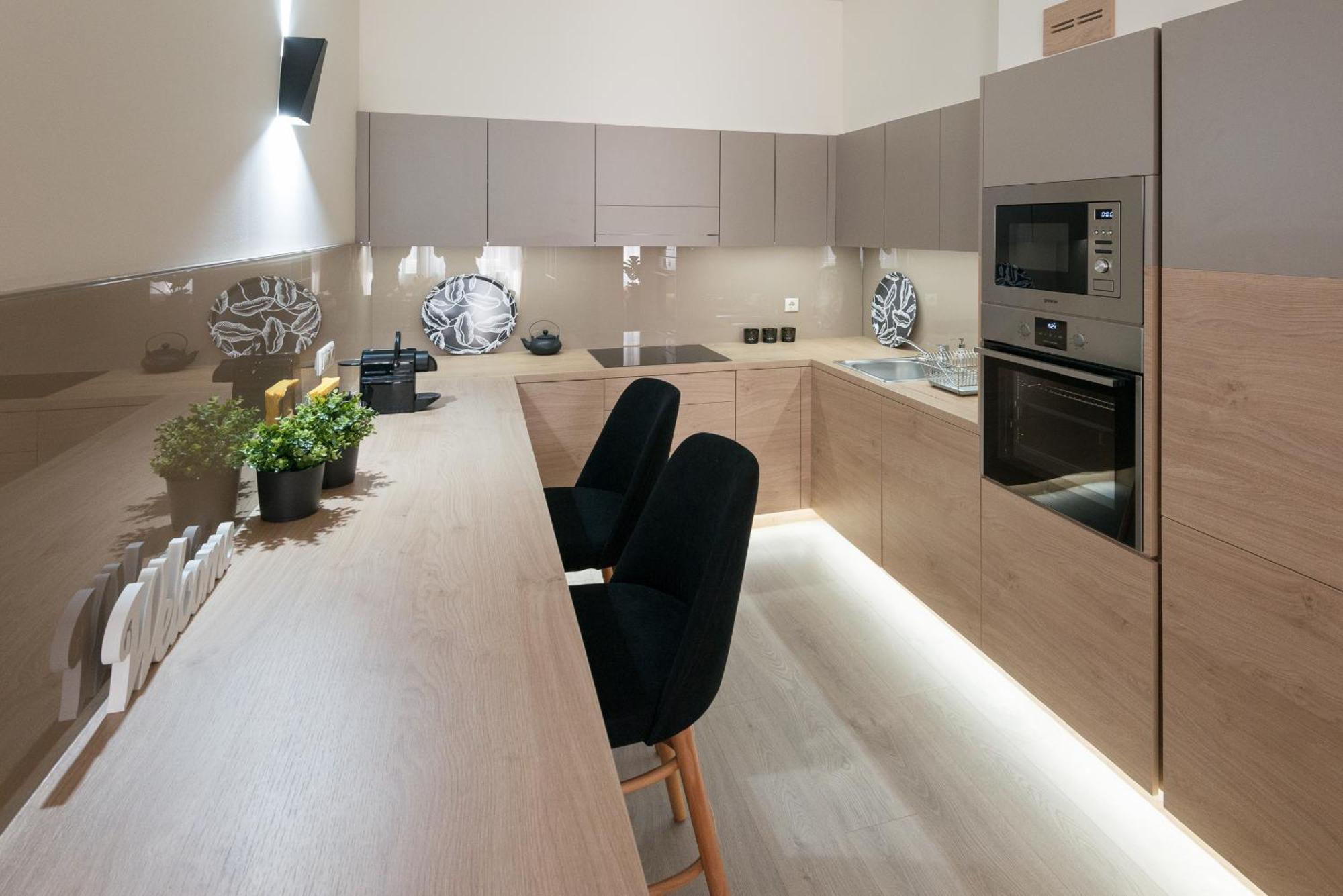 Colton Budapest Paulay Apartments Luaran gambar